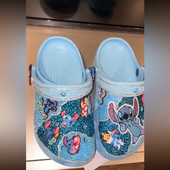 Custom crocs - Picture 4 of 11